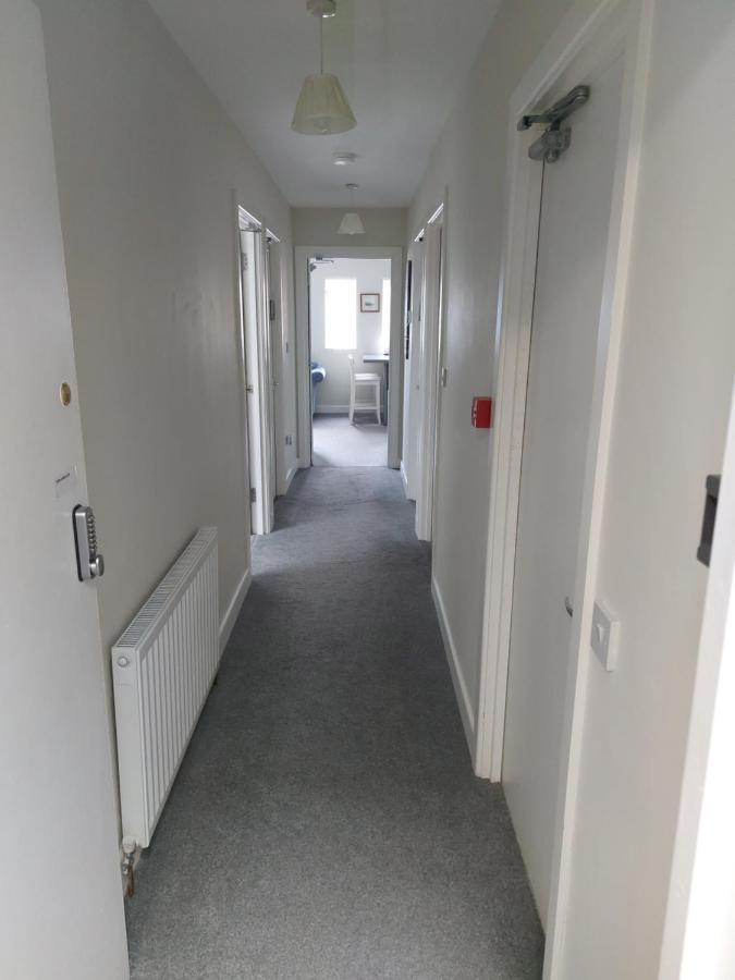 Plaza Suite 61 B Bangor  Exteriör bild