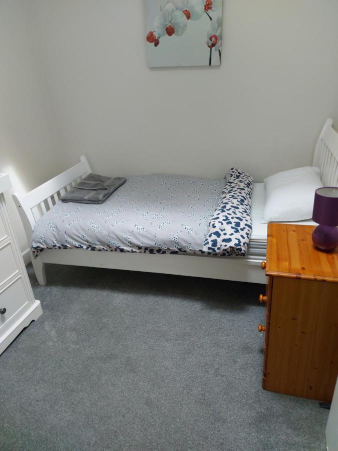 Plaza Suite 61 B Bangor  Exteriör bild